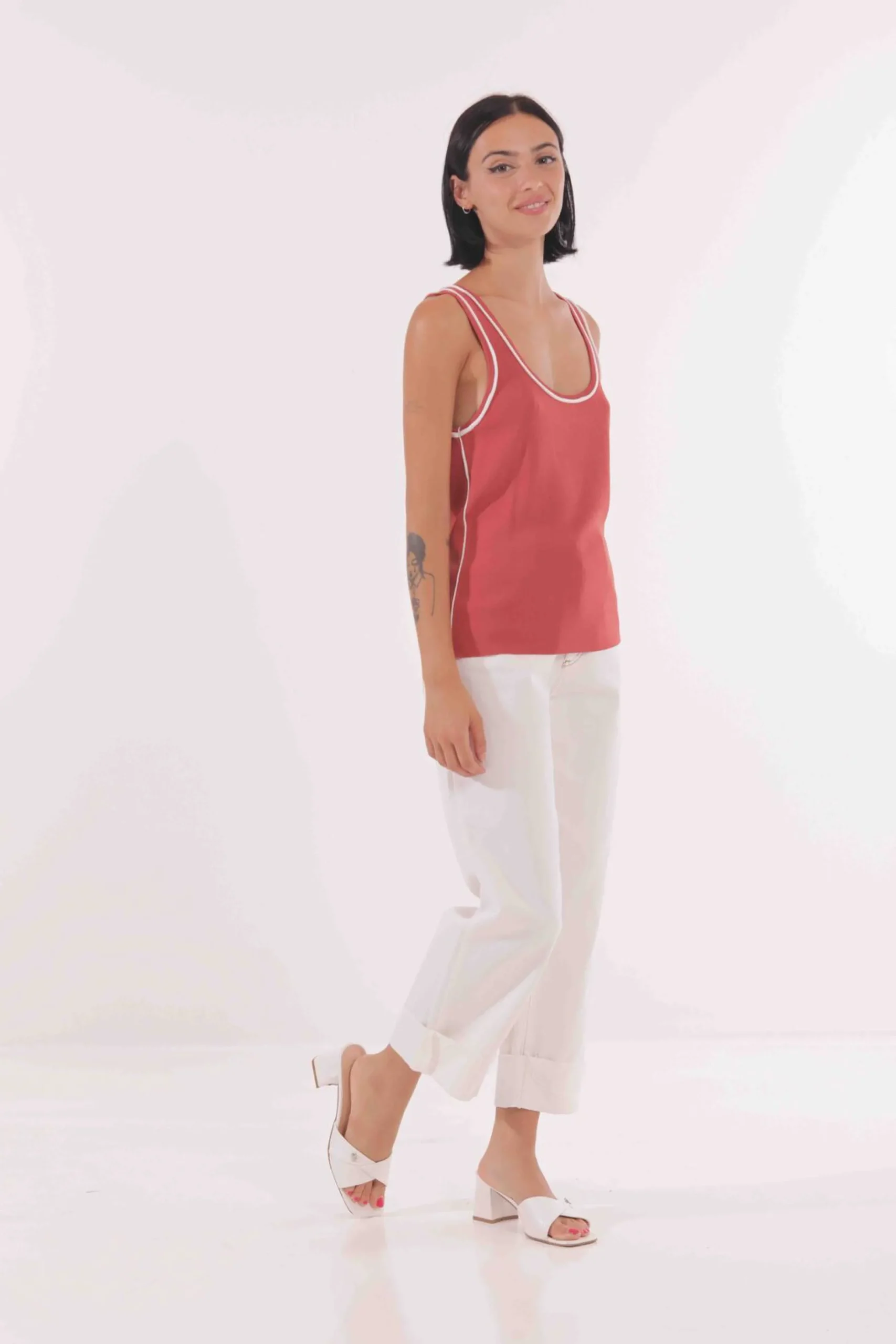 pantaloni_cropped__mimimu_4.webp Fashion Pantaloni Cropped Mimi-Mua Donna Pantaloni